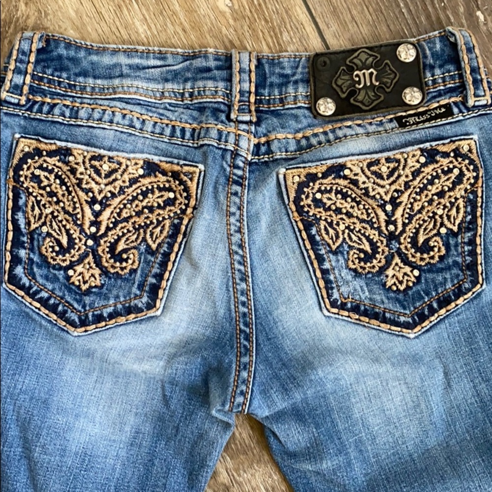 Miss Me Boot Cut Ripped Jeans Size 27 - Picture 5 of 10